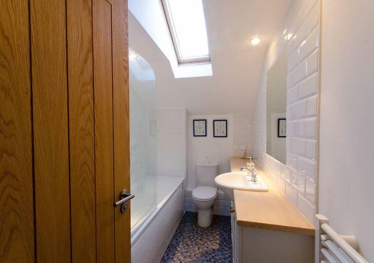 Stylish Modern Mews House In Central St Leonards Hastings Exterior photo